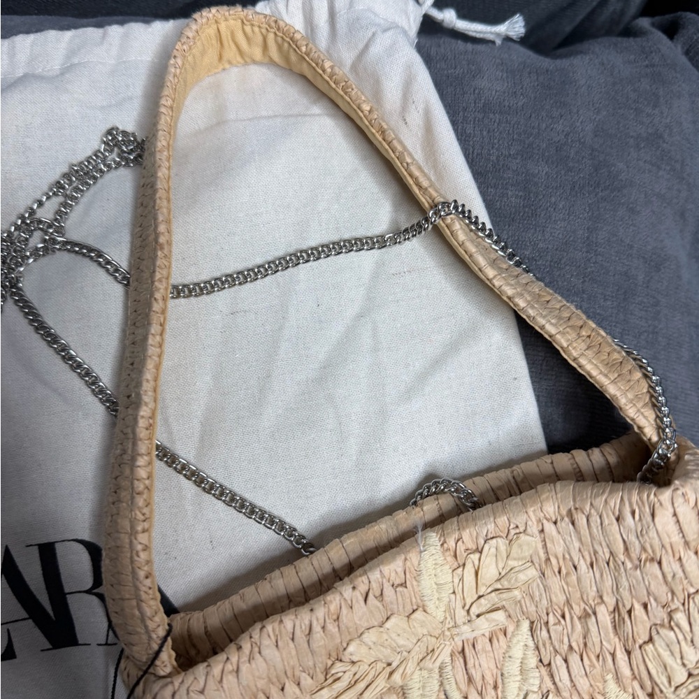 NWT Zara Woman BRAIDED BASKET BAG WITH FLORAL DESIGN - Picture 8 of 11
